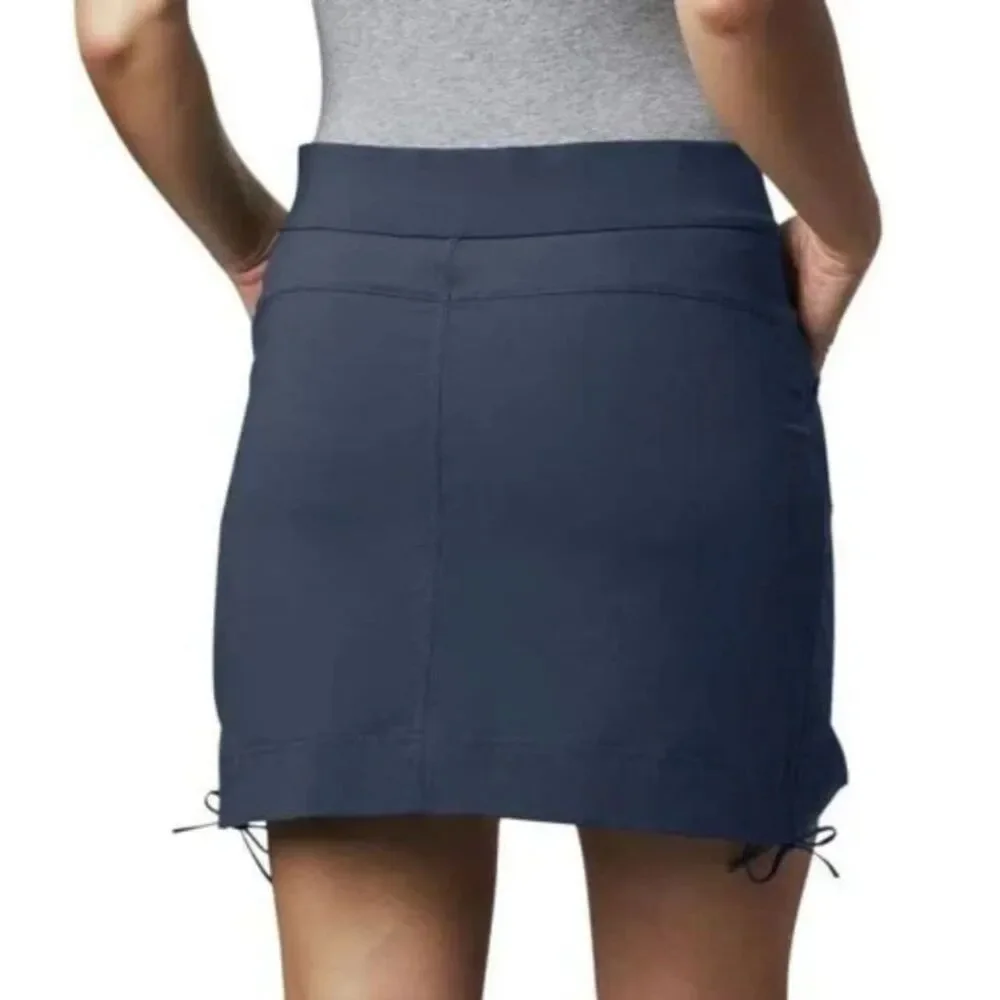 COLUMBIA Marina Bay Nocturnal Blue Skort Sz M Pull On Omni Shade Skirt Short NWT